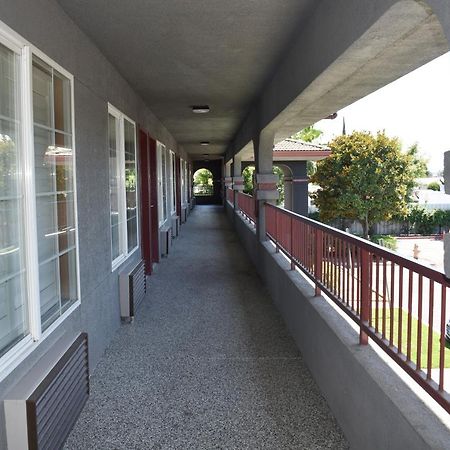 Baymont By Wyndham Manteca Hotel Buitenkant foto